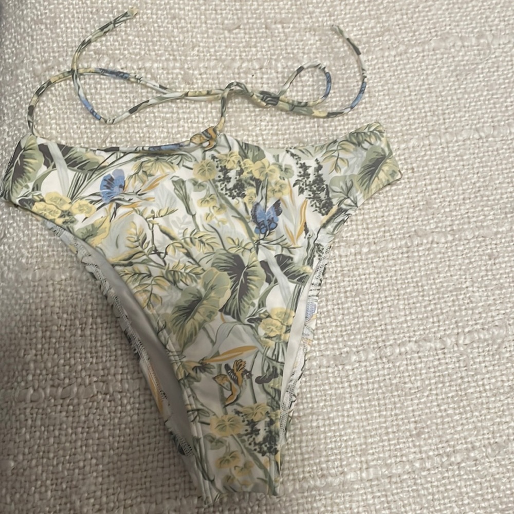 Abercrombie & Fitch floral bikini bottoms